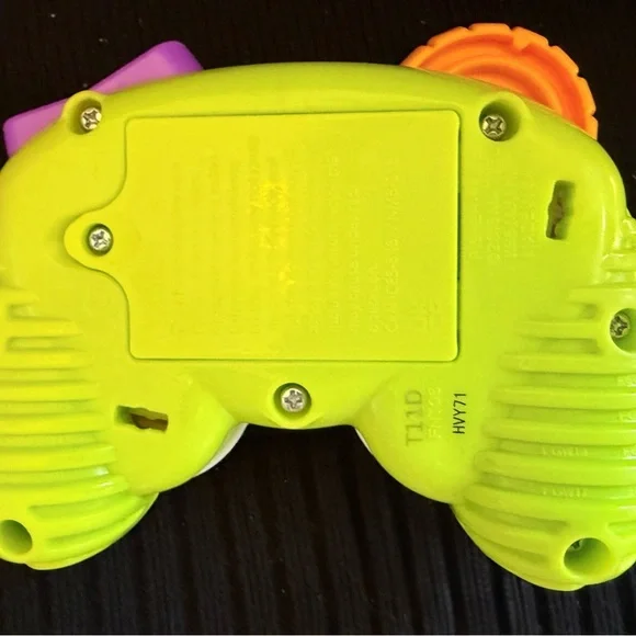 Fisher-Price Bright Learning Gamepad - Picture 2 of 3